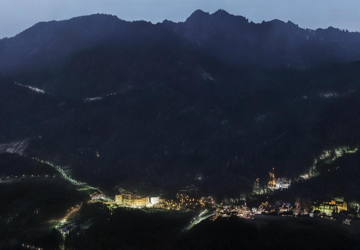 巴西哥伦比亚对决：平局背后的战术智慧与未来展望(图3)